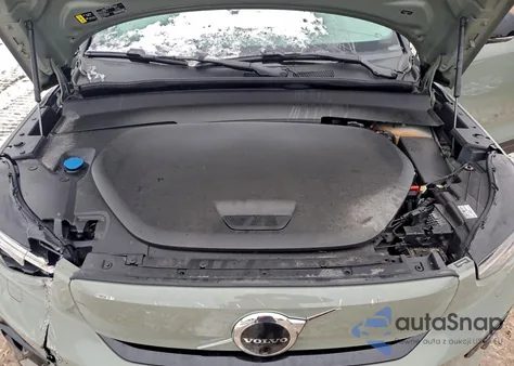 2024 Volvo Xc40 Recharge Ultimate z USA, uszkodzony, nr VIN YV4ER3XM4R2247994